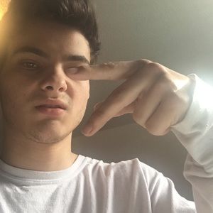 Meet your Posher, Kendall